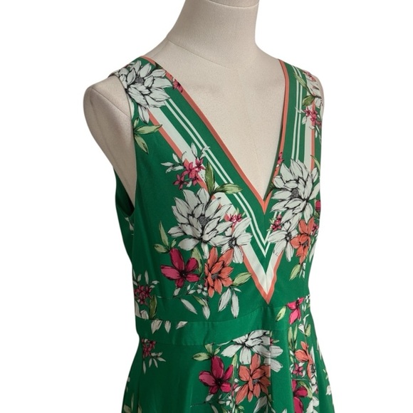 VINCE CAMUTO Floral Handkerchief Hem A Line Midi Dress 8‎ Green Pink Sleeveless - Picture 5 of 8